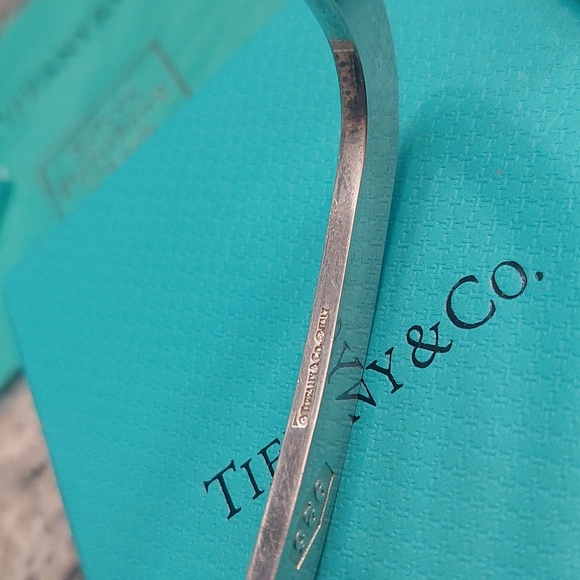 Tiffany & Co. Sterling Silver 1837 Flat bracelet bangle. - Picture 4 of 6